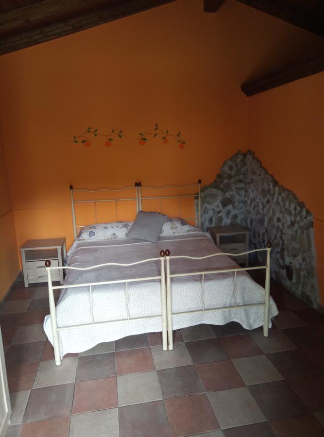 Agriturismo Valle Alcantara Villa Motta Camastra Bagian luar foto